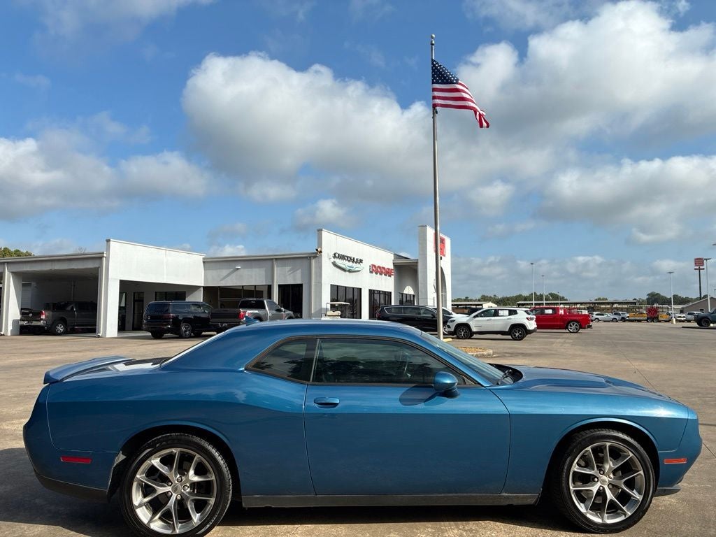 2020 Dodge Challenger SXT