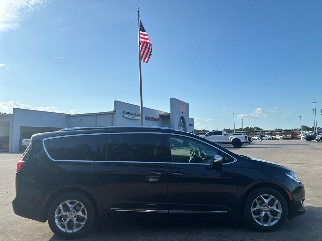 2020 Chrysler Pacifica Limited