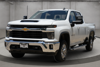 2025 Chevrolet Silverado 2500HD 4WD Crew Cab Standard Bed LT