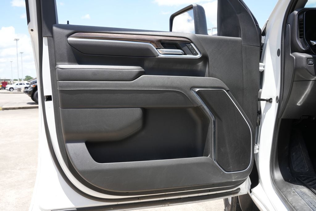 2025 Chevrolet Silverado 2500HD 4WD Crew Cab Standard Bed LT