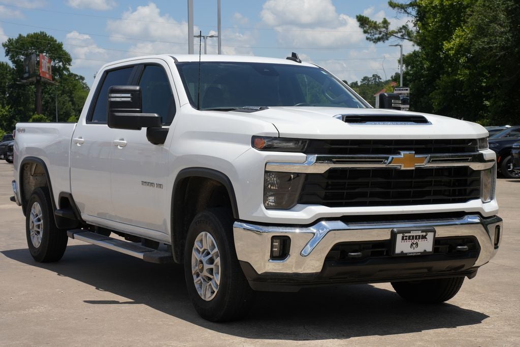 2025 Chevrolet Silverado 2500HD 4WD Crew Cab Standard Bed LT