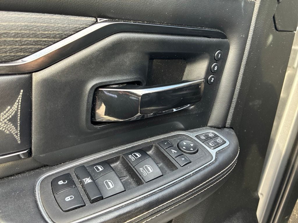 2023 RAM 3500 Limited Mega Cab 4x4 6'4' Box
