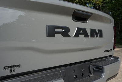 2026 RAM 2500 RAM 2500 TRADESMAN CREW CAB 4X4 6'4' BOX