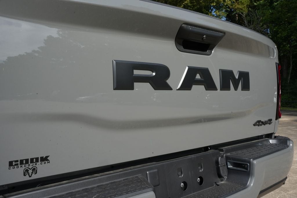 2026 RAM 2500 RAM 2500 TRADESMAN CREW CAB 4X4 6'4' BOX