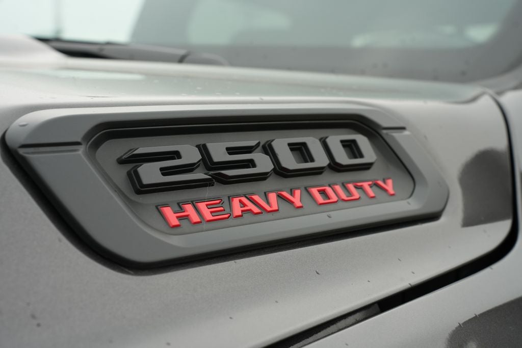 2026 RAM 2500 RAM 2500 TRADESMAN CREW CAB 4X4 6'4' BOX