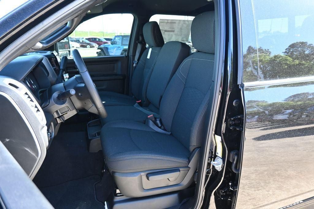 2026 RAM 2500 RAM 2500 TRADESMAN CREW CAB 4X4 6'4' BOX
