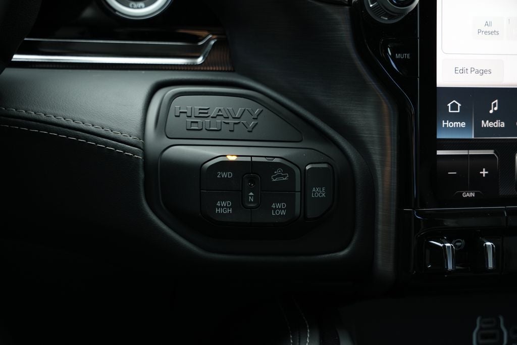 2026 RAM 2500 RAM 2500 REBEL CREW CAB 4X4 6'4' BOX