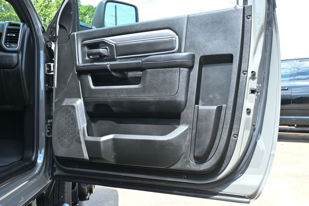 2026 RAM Ram 3500 RAM 3500 TRADESMAN REGULAR CAB 4X4 8' BOX