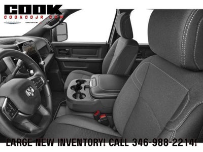 2026 RAM 3500 RAM 3500 TRADESMAN CREW CAB 4X4 8' BOX