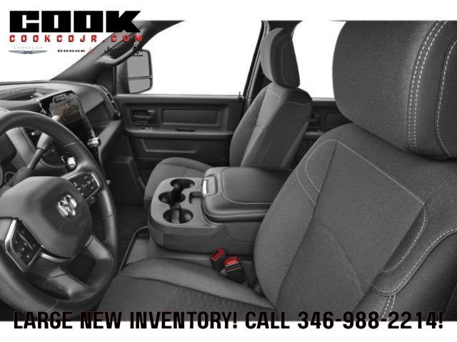 2026 RAM 3500 RAM 3500 TRADESMAN CREW CAB 4X4 8' BOX