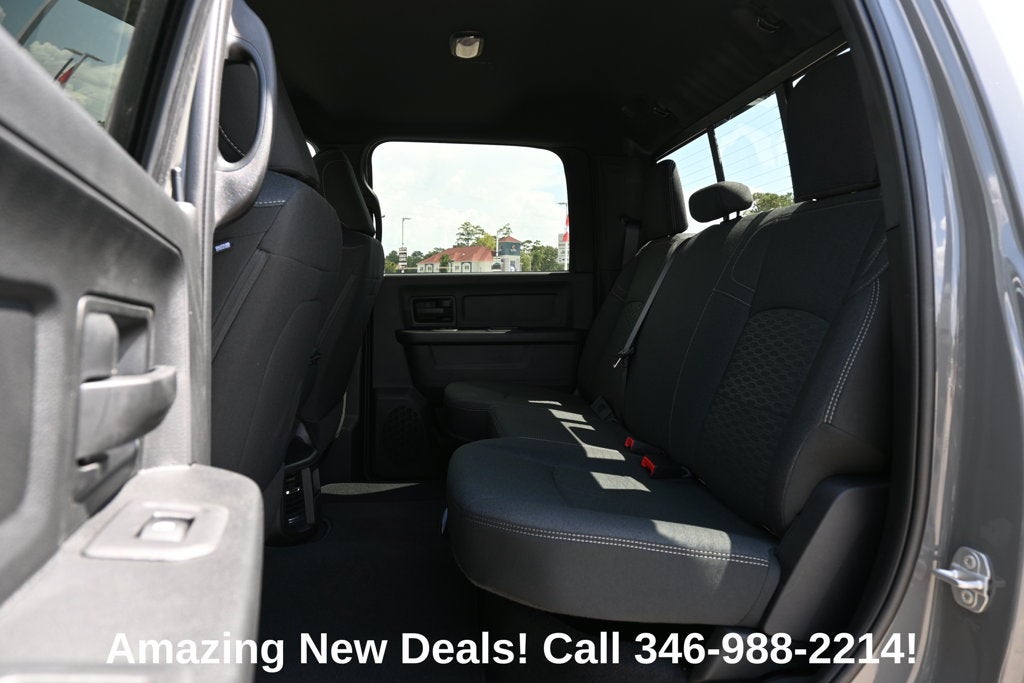 2027 RAM 3500 RAM 3500 TRADESMAN CREW CAB 4X4 8' BOX