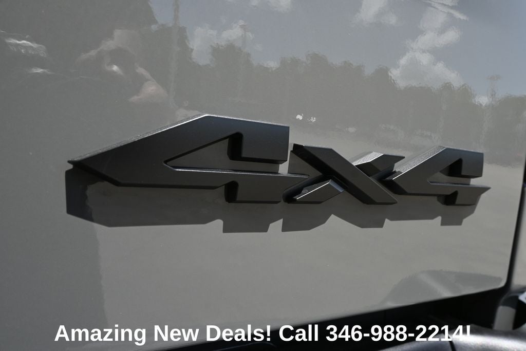 2027 RAM 3500 RAM 3500 TRADESMAN CREW CAB 4X4 8' BOX