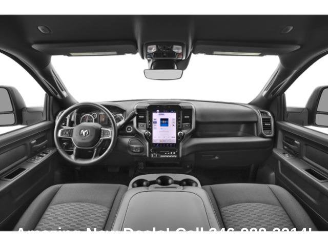 2027 RAM 3500 RAM 3500 TRADESMAN CREW CAB 4X4 8' BOX