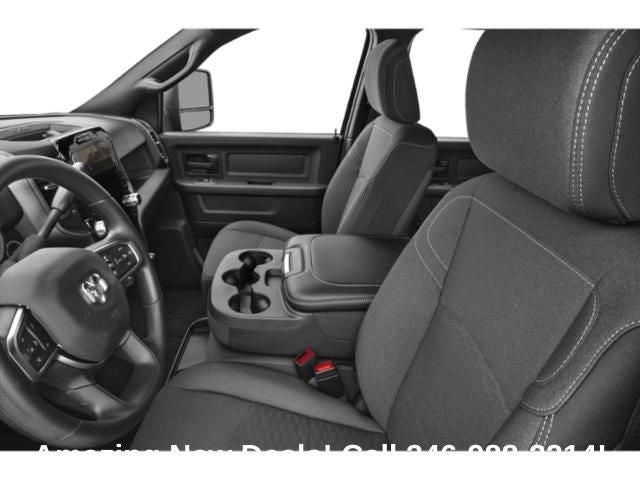 2027 RAM 3500 RAM 3500 TRADESMAN CREW CAB 4X4 8' BOX