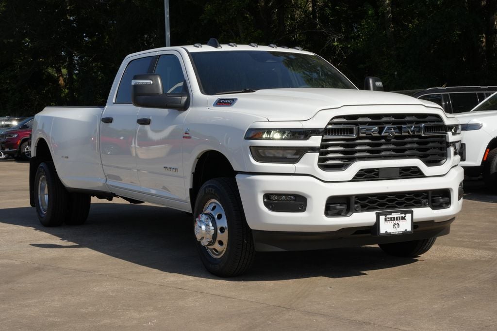 2026 RAM 3500 RAM 3500 BIG HORN CREW CAB 4X4 8' BOX