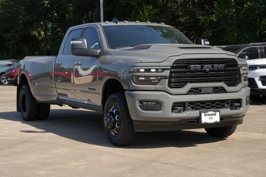 2026 RAM Ram 3500 RAM 3500 LARAMIE CREW CAB 4X4 8' BOX