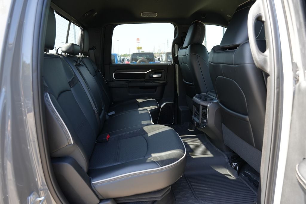 2026 RAM Ram 3500 RAM 3500 LARAMIE CREW CAB 4X4 8' BOX