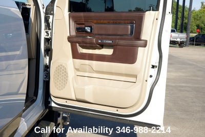 2017 RAM 3500 Laramie Longhorn Mega Cab 4x4 6'4' Box