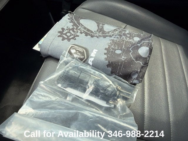 2019 RAM 1500 Classic Tradesman Regular Cab 4x2 6'4' Box