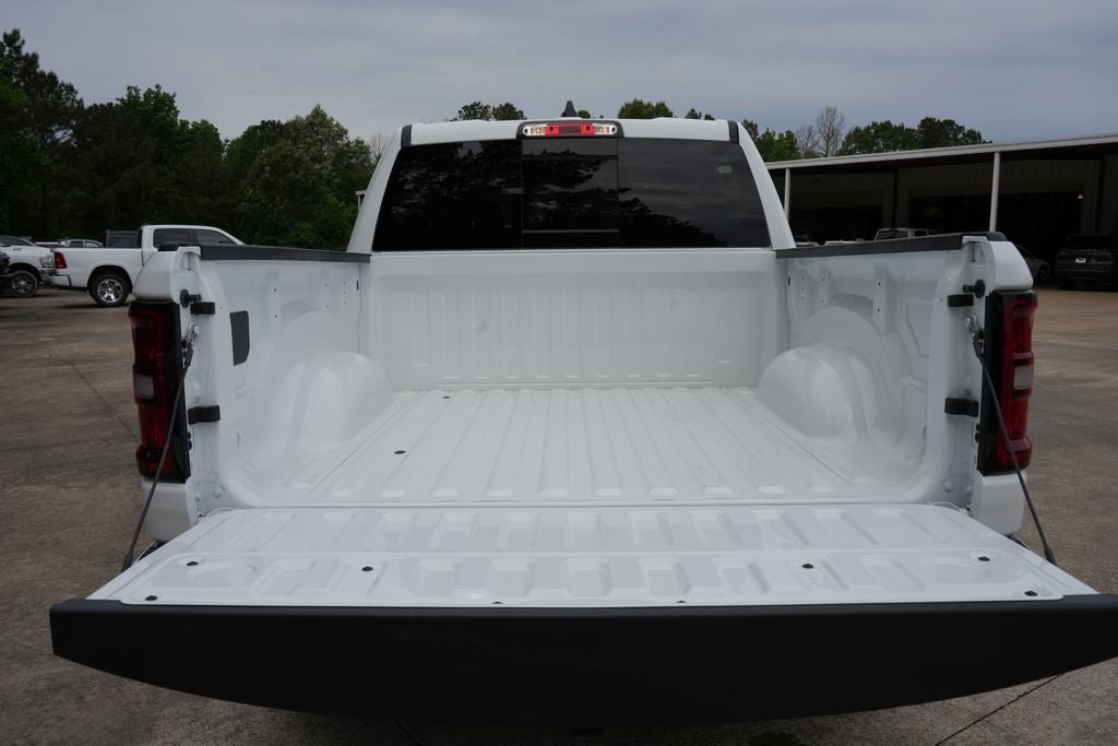 2026 RAM 1500 RAM 1500 LONE STAR CREW CAB 4X2 5'7' BOX
