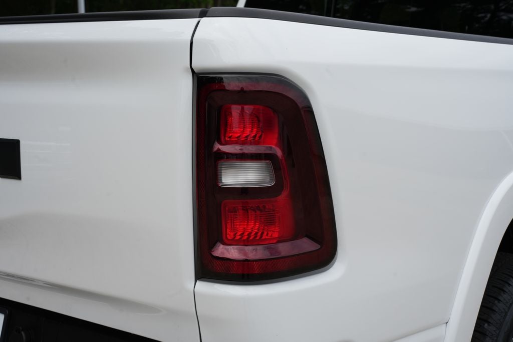 2026 RAM 1500 RAM 1500 LONE STAR CREW CAB 4X2 5'7' BOX
