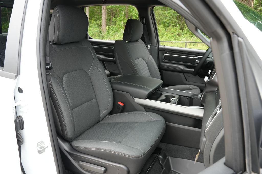 2026 RAM 1500 RAM 1500 LONE STAR CREW CAB 4X2 5'7' BOX