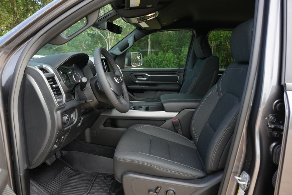 2026 RAM 1500 RAM 1500 BIG HORN CREW CAB 4X2 5'7' BOX