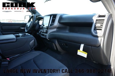 2027 RAM 1500 RAM 1500 EXPRESS CREW CAB 4X2 5'7' BOX