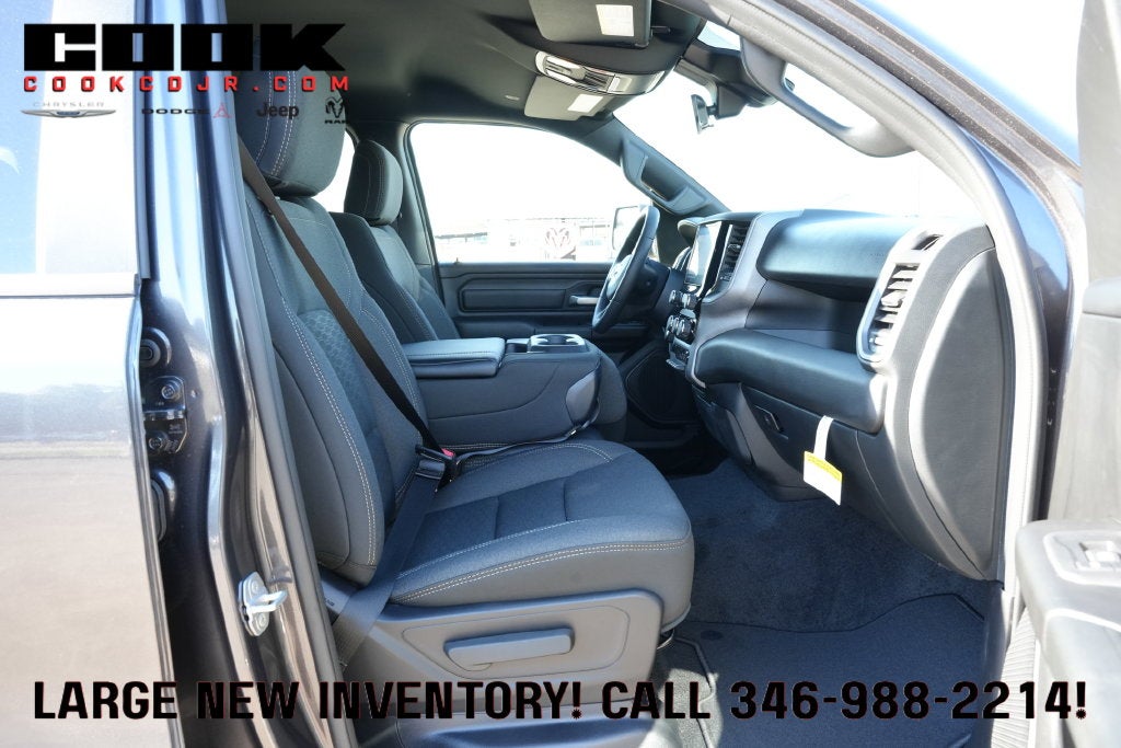 2027 RAM 1500 RAM 1500 EXPRESS CREW CAB 4X2 5'7' BOX