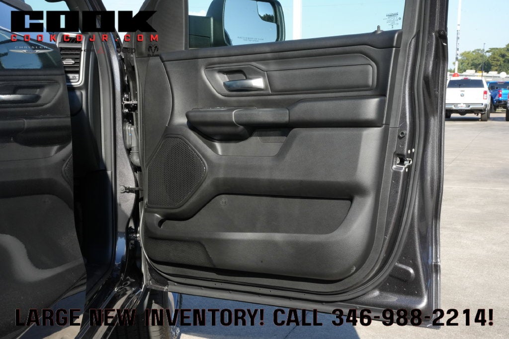 2027 RAM 1500 RAM 1500 EXPRESS CREW CAB 4X2 5'7' BOX