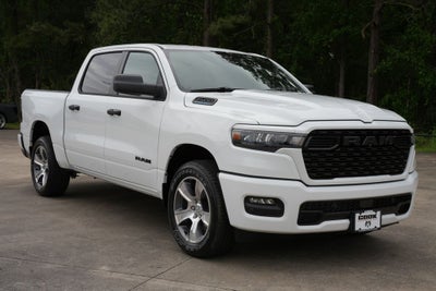 2026 RAM 1500 RAM 1500 EXPRESS CREW CAB 4X2 5'7' BOX