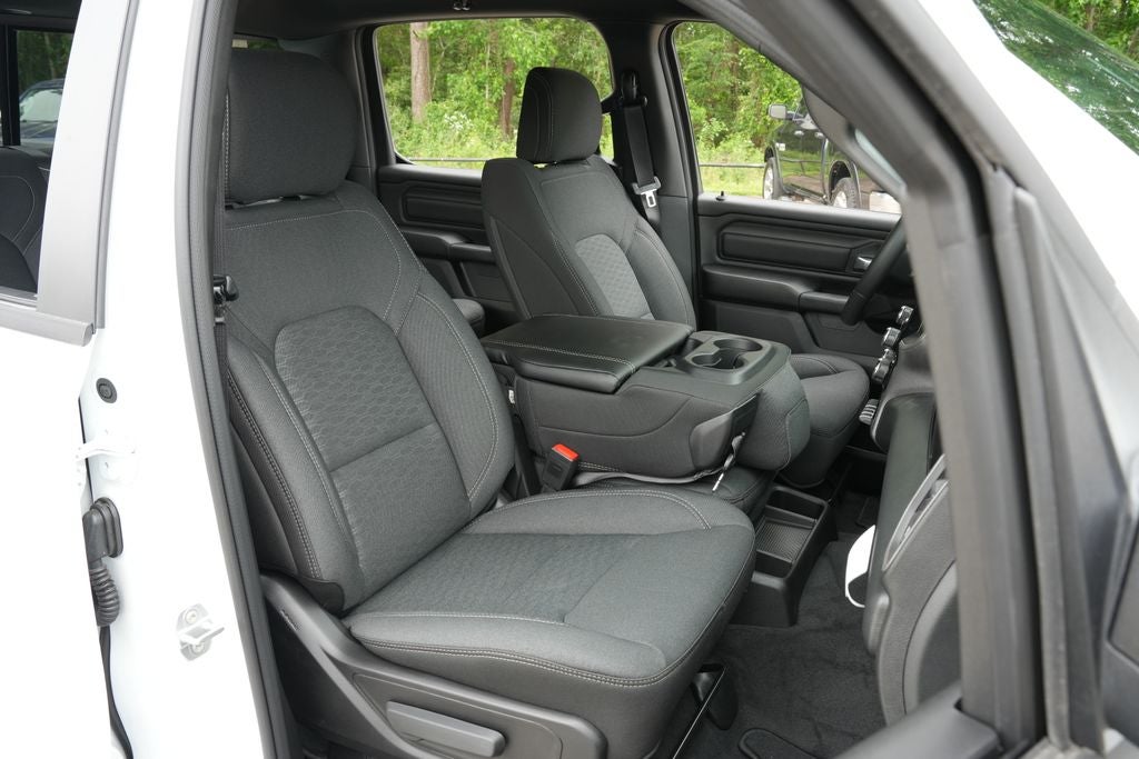 2026 RAM 1500 RAM 1500 EXPRESS CREW CAB 4X2 5'7' BOX