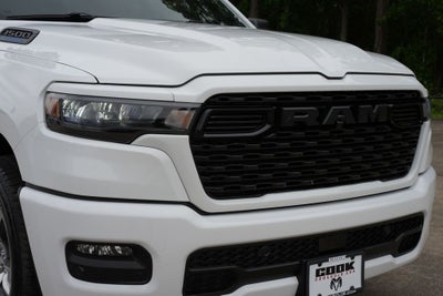 2026 RAM 1500 RAM 1500 EXPRESS CREW CAB 4X2 5'7' BOX