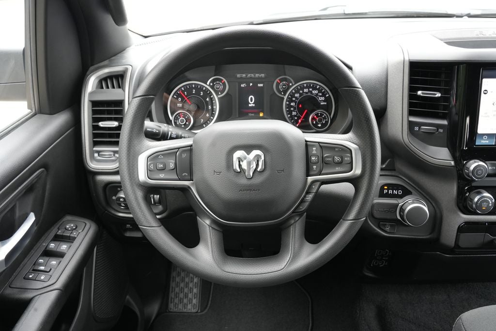 2026 RAM 1500 RAM 1500 EXPRESS CREW CAB 4X2 5'7' BOX