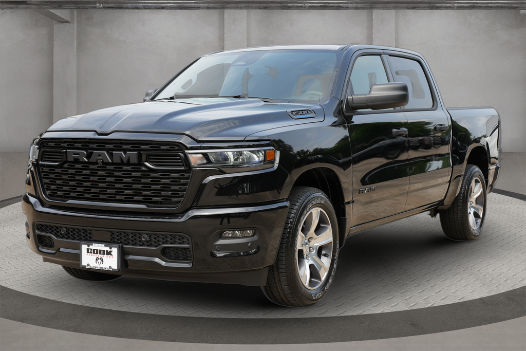 2026 RAM 1500 EXPRESS CREW CAB 4X2 5'7' BOX
