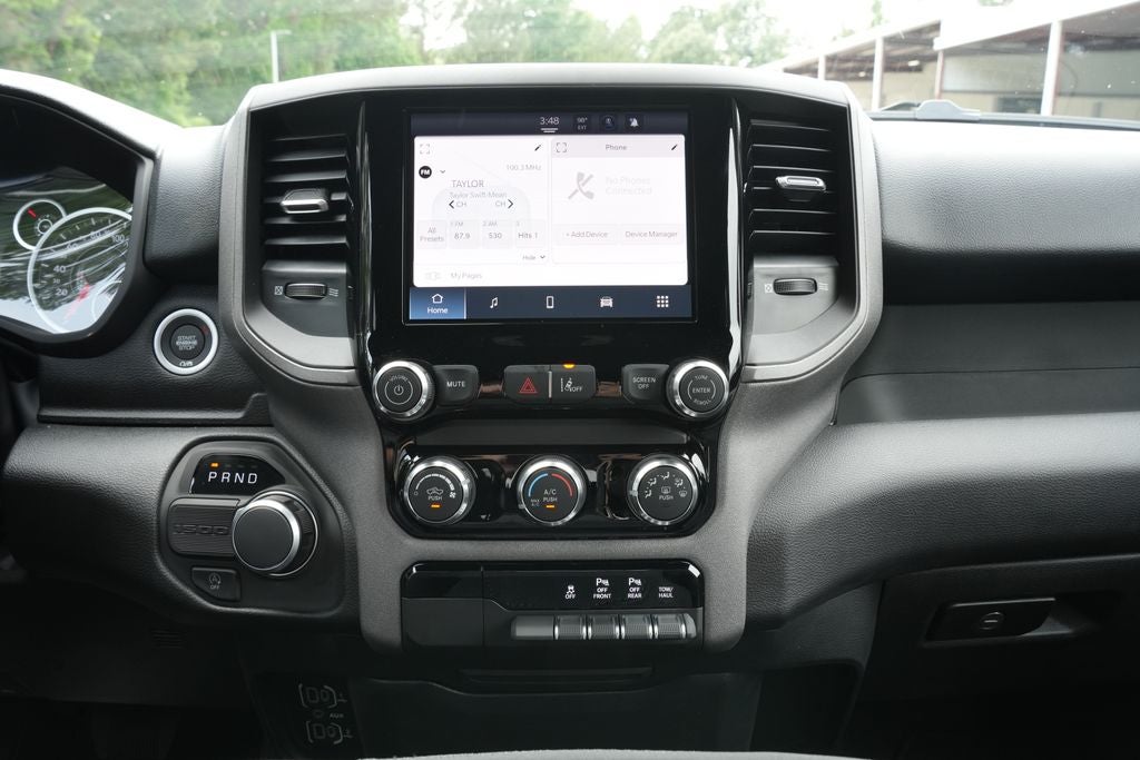2026 RAM 1500 RAM 1500 EXPRESS CREW CAB 4X2 5'7' BOX