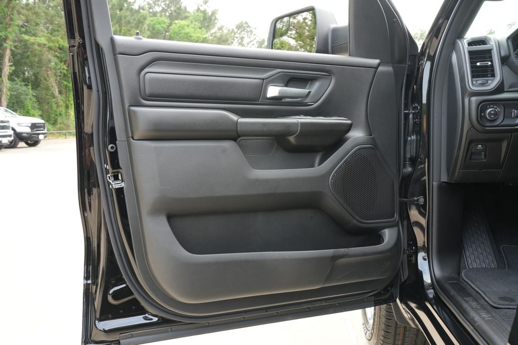 2026 RAM 1500 RAM 1500 EXPRESS CREW CAB 4X2 5'7' BOX
