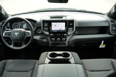 2026 RAM 1500 RAM 1500 EXPRESS CREW CAB 4X2 5'7' BOX