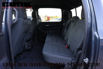 2027 RAM 1500 RAM 1500 EXPRESS CREW CAB 4X2 5'7' BOX