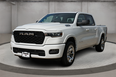 2026 RAM 1500 RAM 1500 LONE STAR CREW CAB 4X4 5'7' BOX
