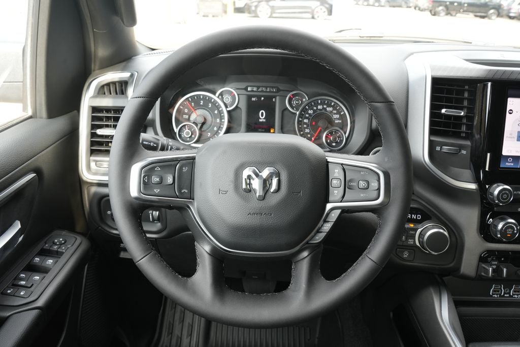 2026 RAM 1500 RAM 1500 LONE STAR CREW CAB 4X4 5'7' BOX