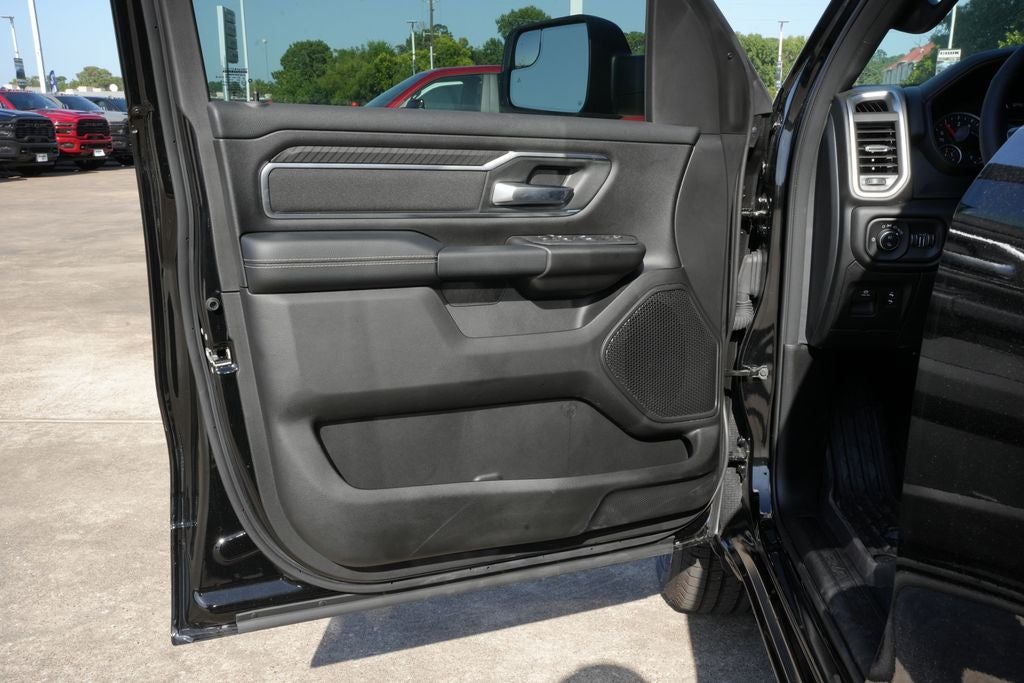 2026 RAM 1500 RAM 1500 LONE STAR CREW CAB 4X4 5'7' BOX