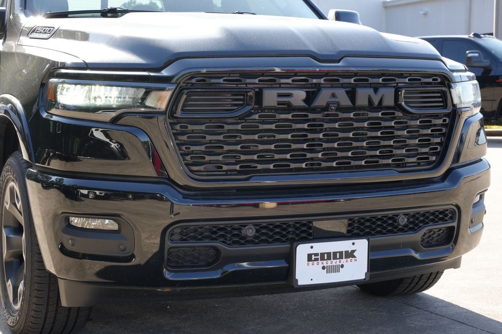 2026 RAM 1500 RAM 1500 LONE STAR CREW CAB 4X4 5'7' BOX
