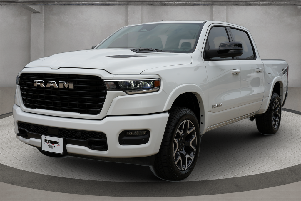 2026 RAM 1500 LARAMIE CREW CAB 4X4 5'7' BOX