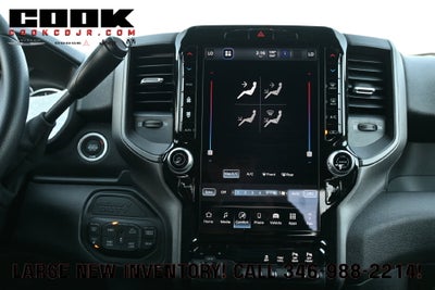2027 RAM 2500 RAM 2500 TRADESMAN CREW CAB 4X4 6'4' BOX