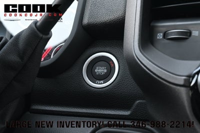 2027 RAM 2500 RAM 2500 TRADESMAN CREW CAB 4X4 6'4' BOX