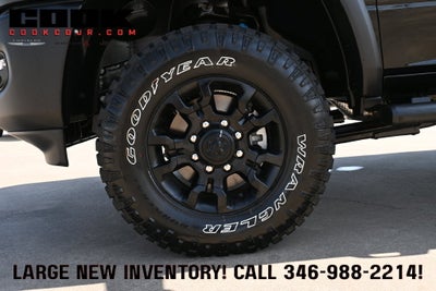 2027 RAM 2500 RAM 2500 TRADESMAN CREW CAB 4X4 6'4' BOX