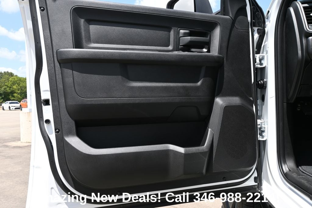2026 RAM 2500 RAM 2500 TRADESMAN CREW CAB 4X4 6'4' BOX