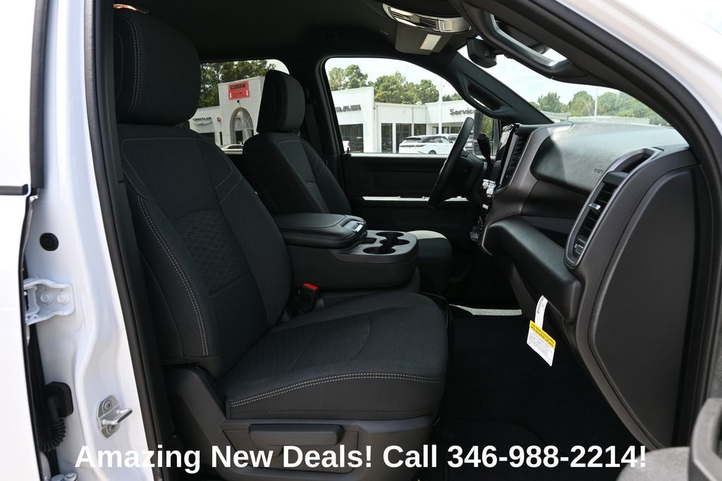 2026 RAM 2500 RAM 2500 TRADESMAN CREW CAB 4X4 6'4' BOX