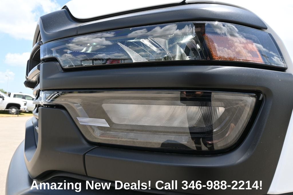 2026 RAM 2500 RAM 2500 TRADESMAN CREW CAB 4X4 6'4' BOX